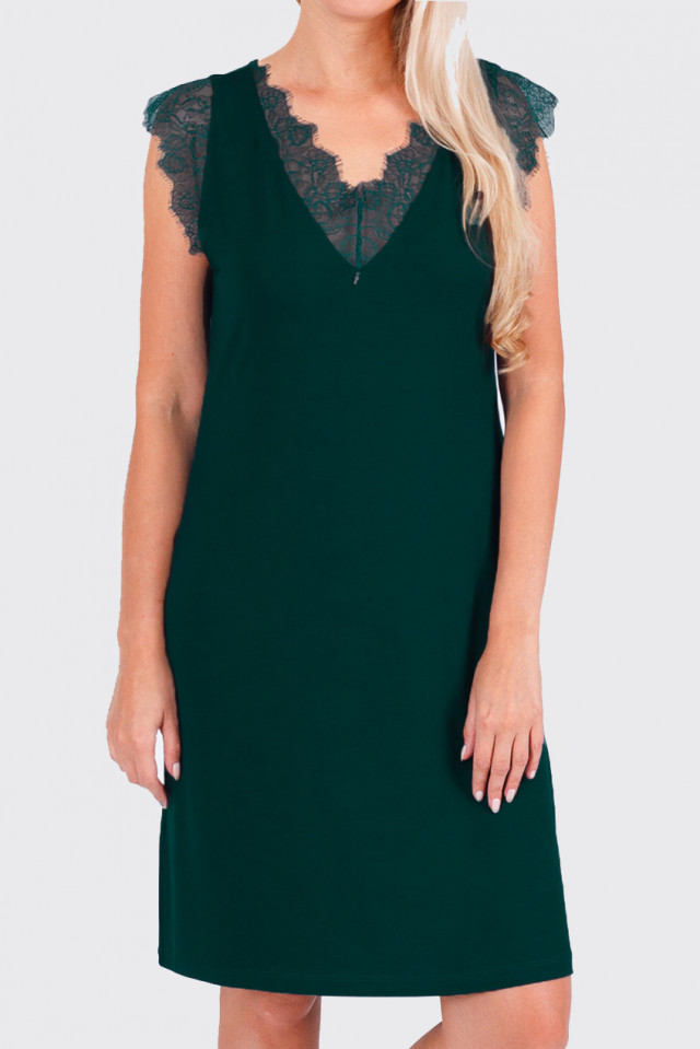Nightgown Emerald. Color: dark green