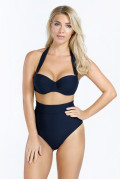 Balconette bikini top. Color: black