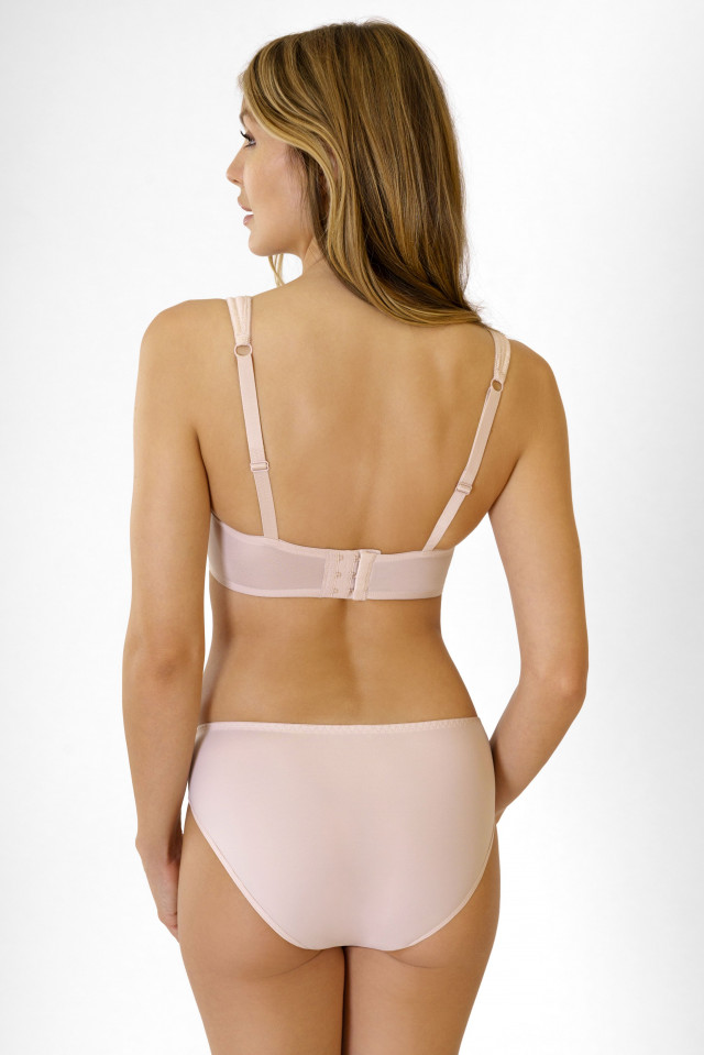 Bra Grand. Color: beige