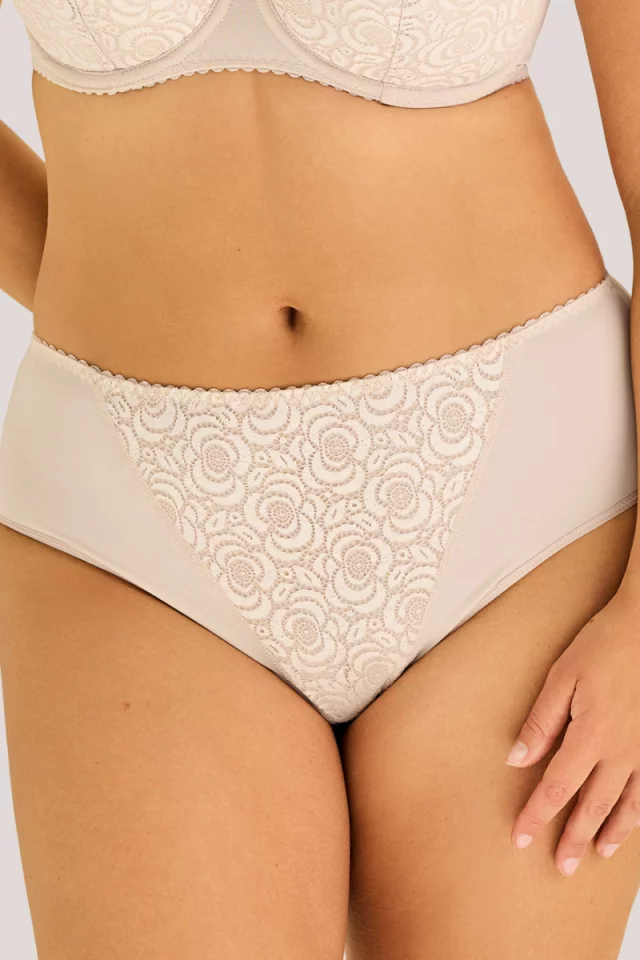 Midwaist briefs Annija. Color: Beige