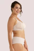 Seamless mid-waist briefs True. Color: beige