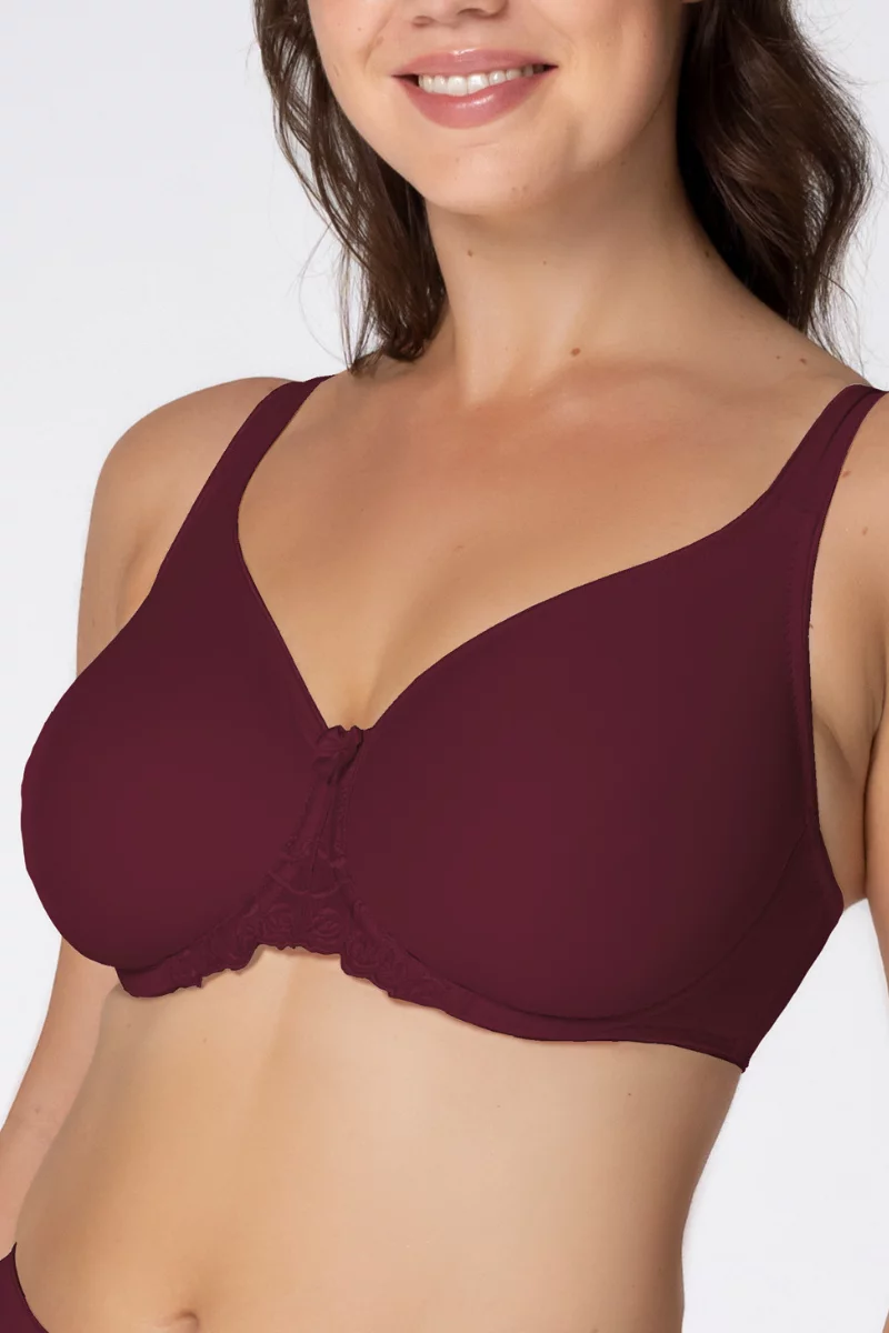 T-shirt liemenėlė Vija. Spalva: bordo