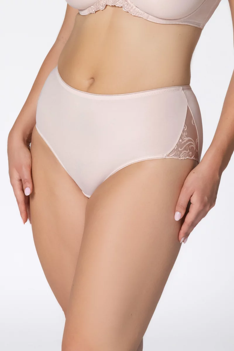 Classic mid-waist briefs Vija. Color: beige