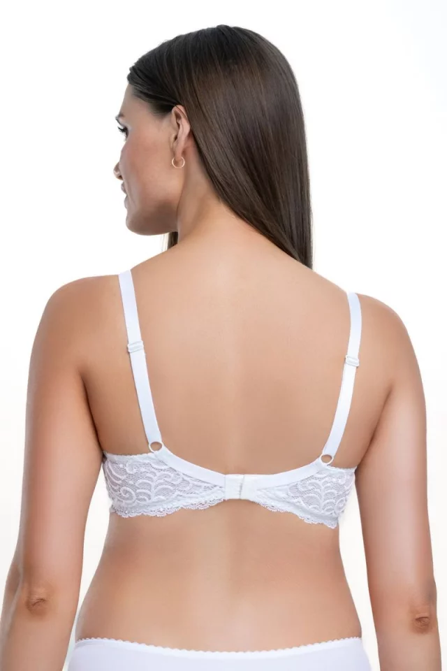 Lace Comfort Bra with Expressive Design. Color: White