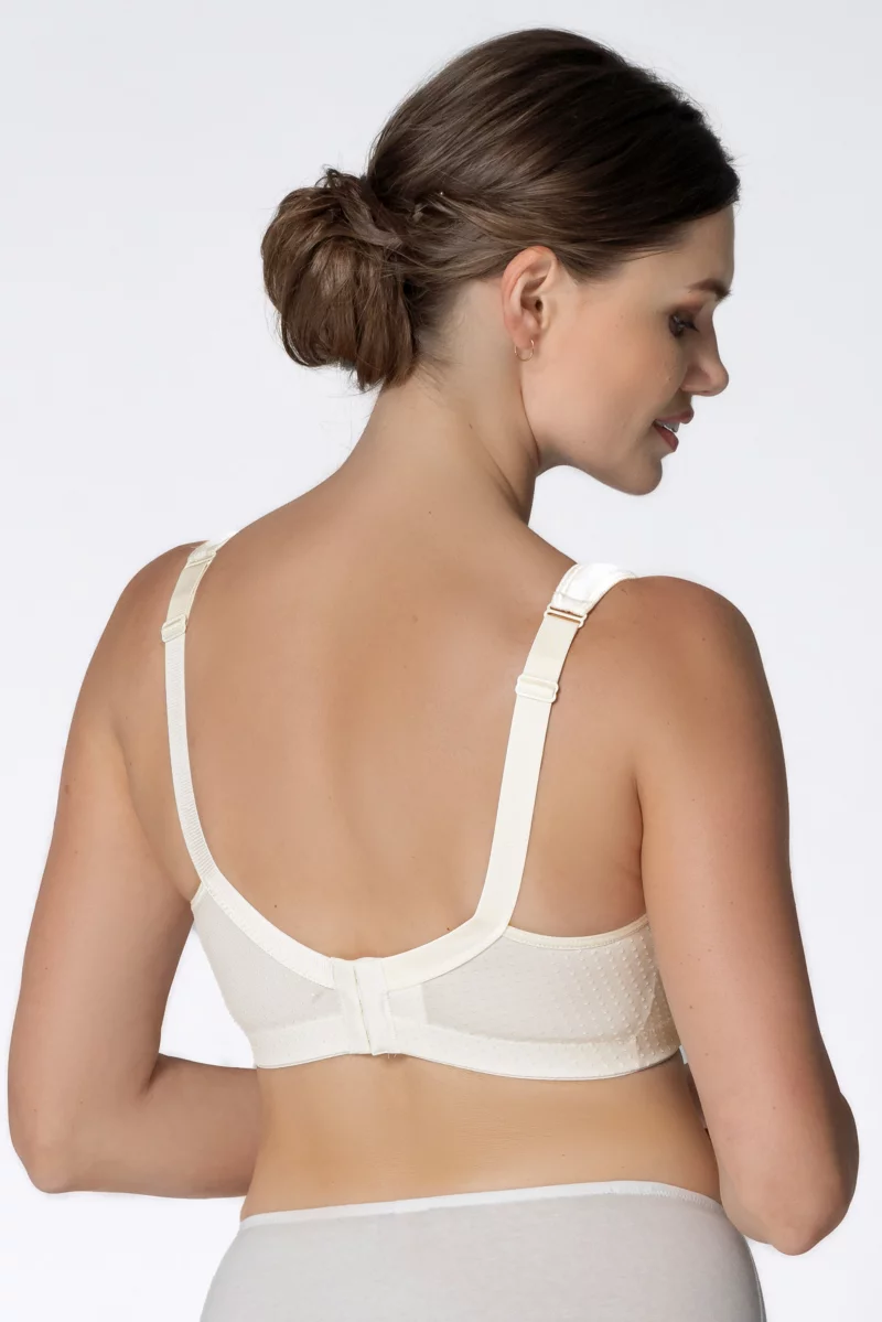 Mastectomy prosthetic bra Martha. Color: ivory Mastectomy prosthetic bra Martha. Color: ivory