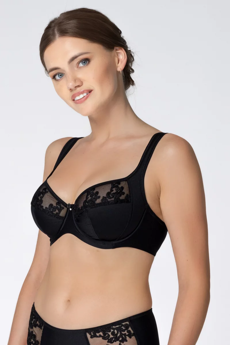Grace embroidered soft cup bra. Color: black Grace embroidered soft cup bra. Color: black