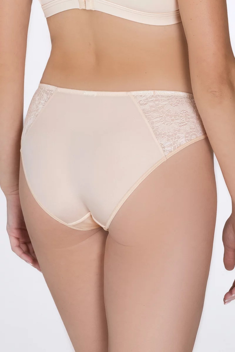 Classic briefs Aurora. Color: beige