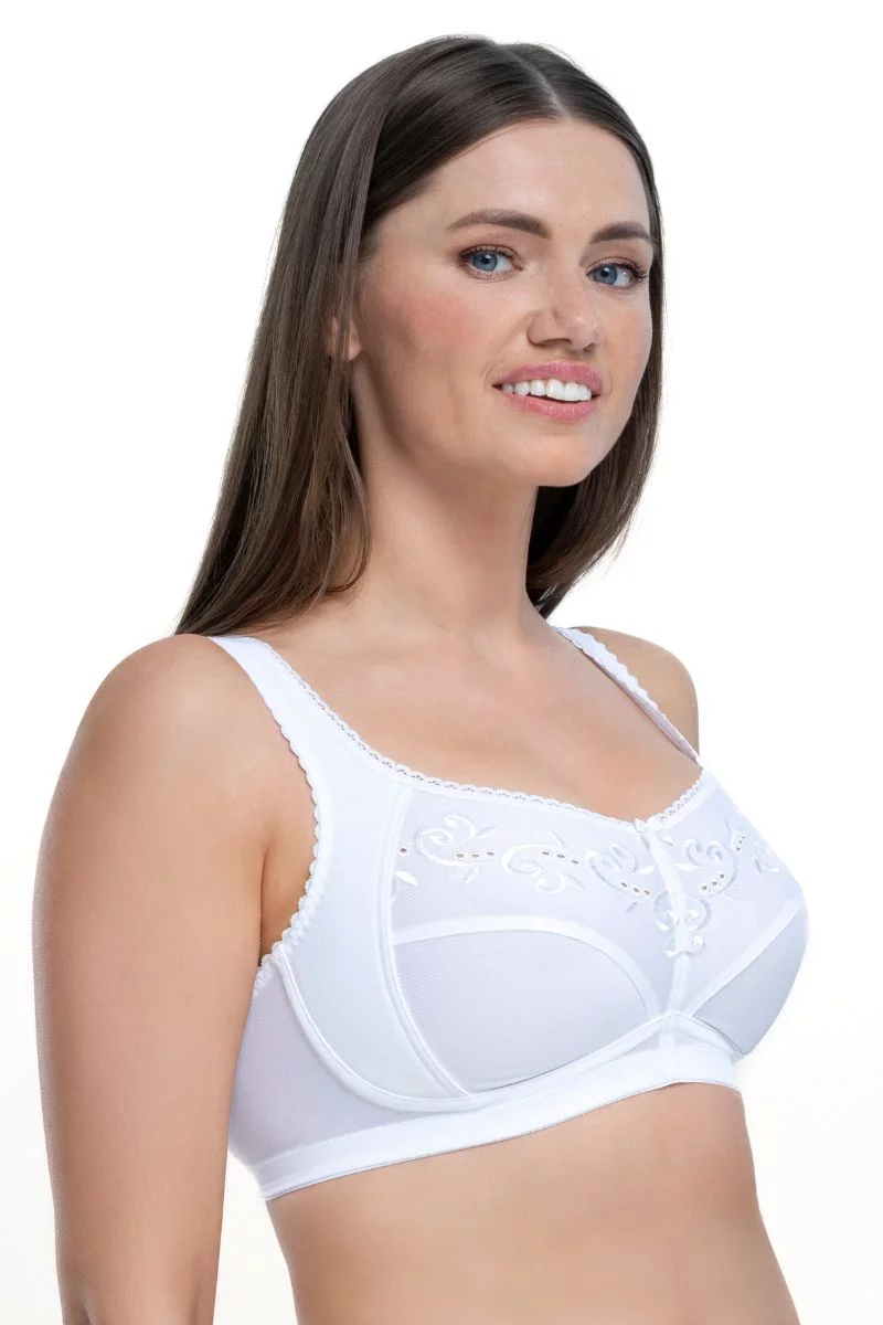 Soft support bra Serena. Color: white