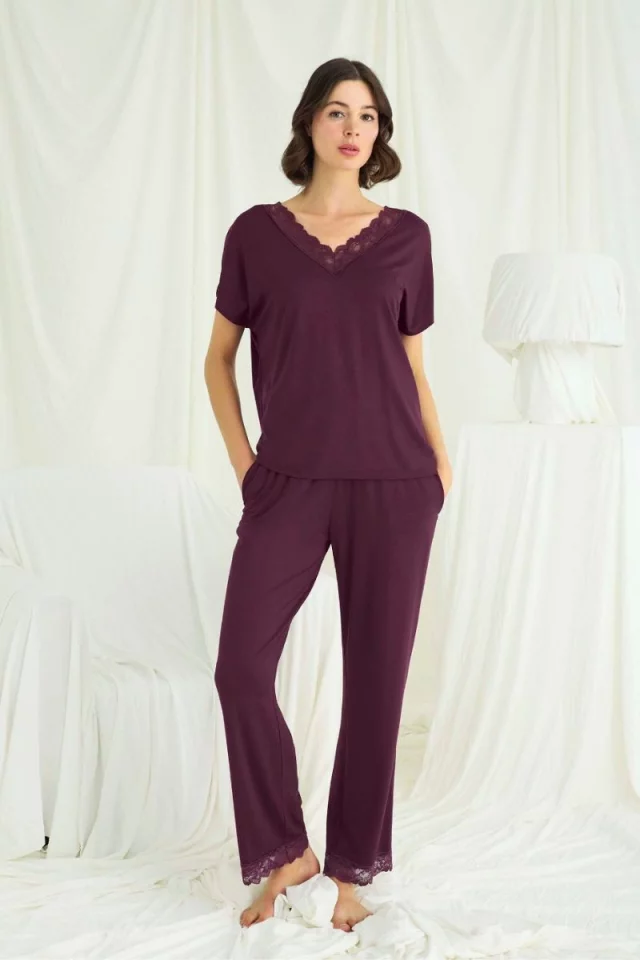 Pidžama Monamise. Krāsa: vīnsarkana