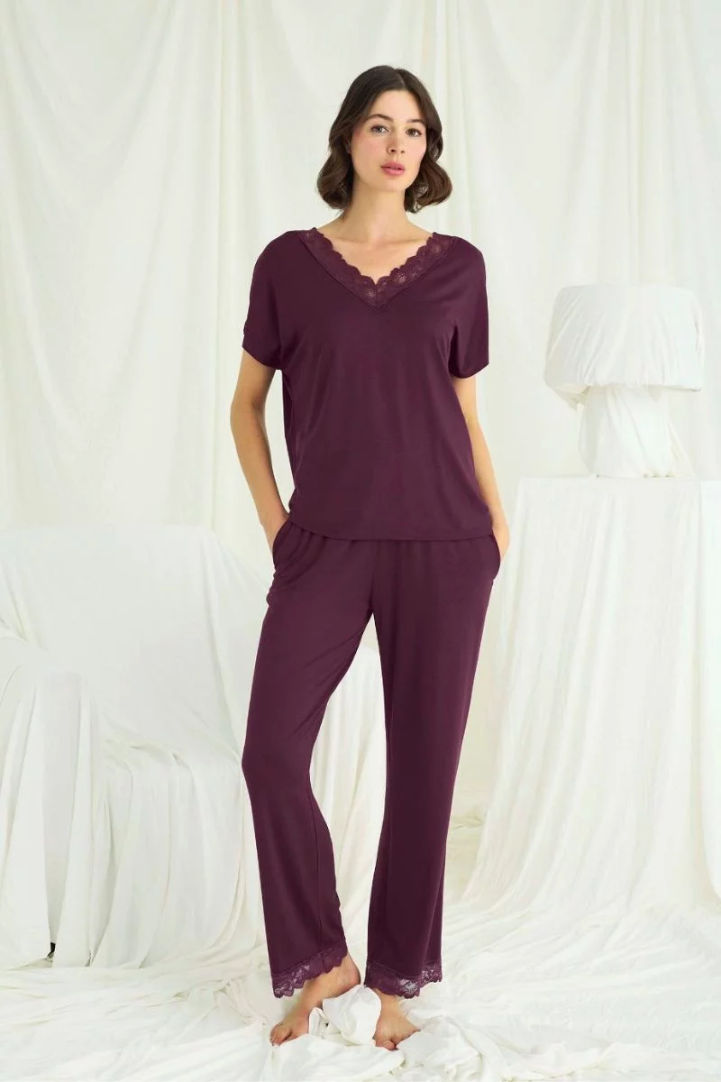 Pidžama Monamise. Krāsa: vīnsarkana