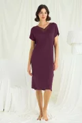 Nightgown Monamise. Color: bordeaux 
