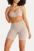Трусы-формирующие Essence Long Cool & Dry. Цвет: бежевый
