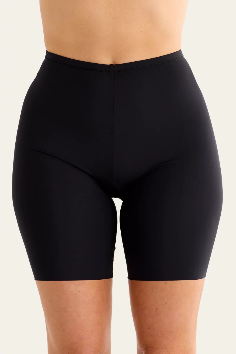 Stilbbikses Essence Long Cool & Dry. Krāsa: melna